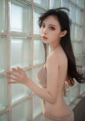 天降女子从二楼掉下来了人物樱花_4K免费电视剧